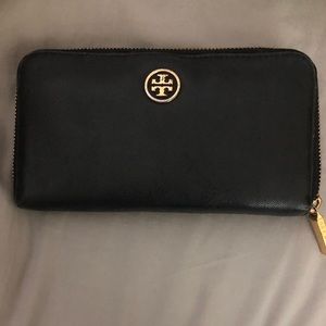 Tory Burch Continental Wallet